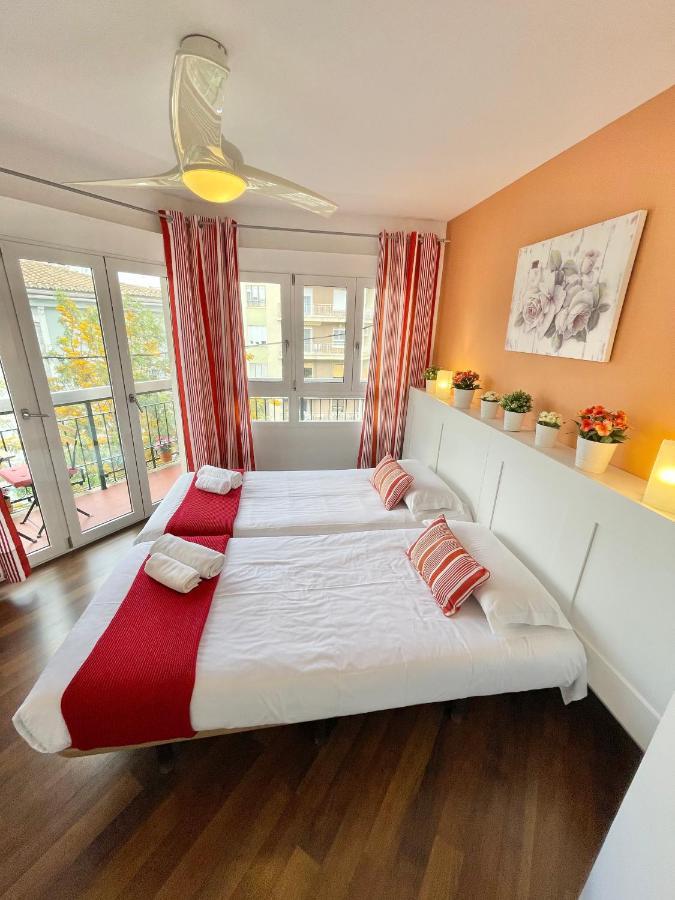 Apartamentos Sevilla Valência Exterior foto